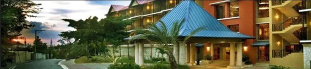 Karibe Hotel ポルトープランス エクステリア 写真