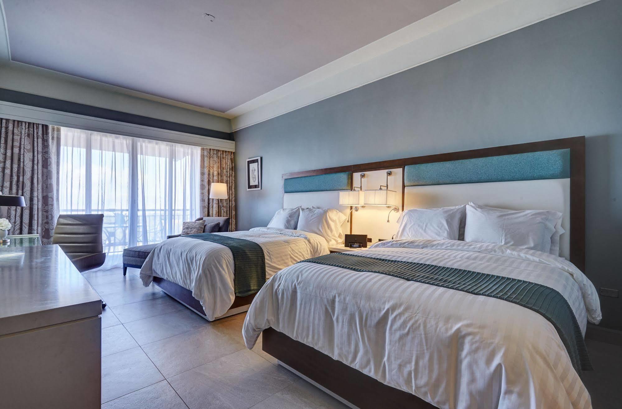 Karibe Hotel ポルトープランス エクステリア 写真